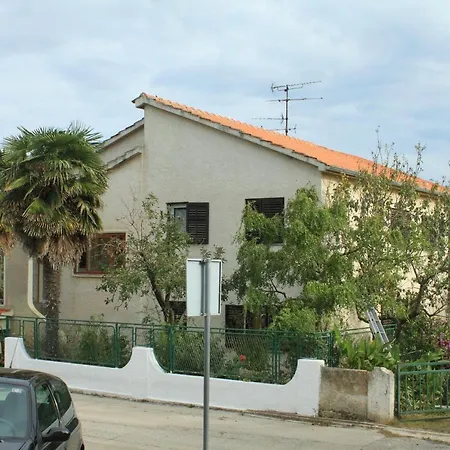 7462b Apartman *